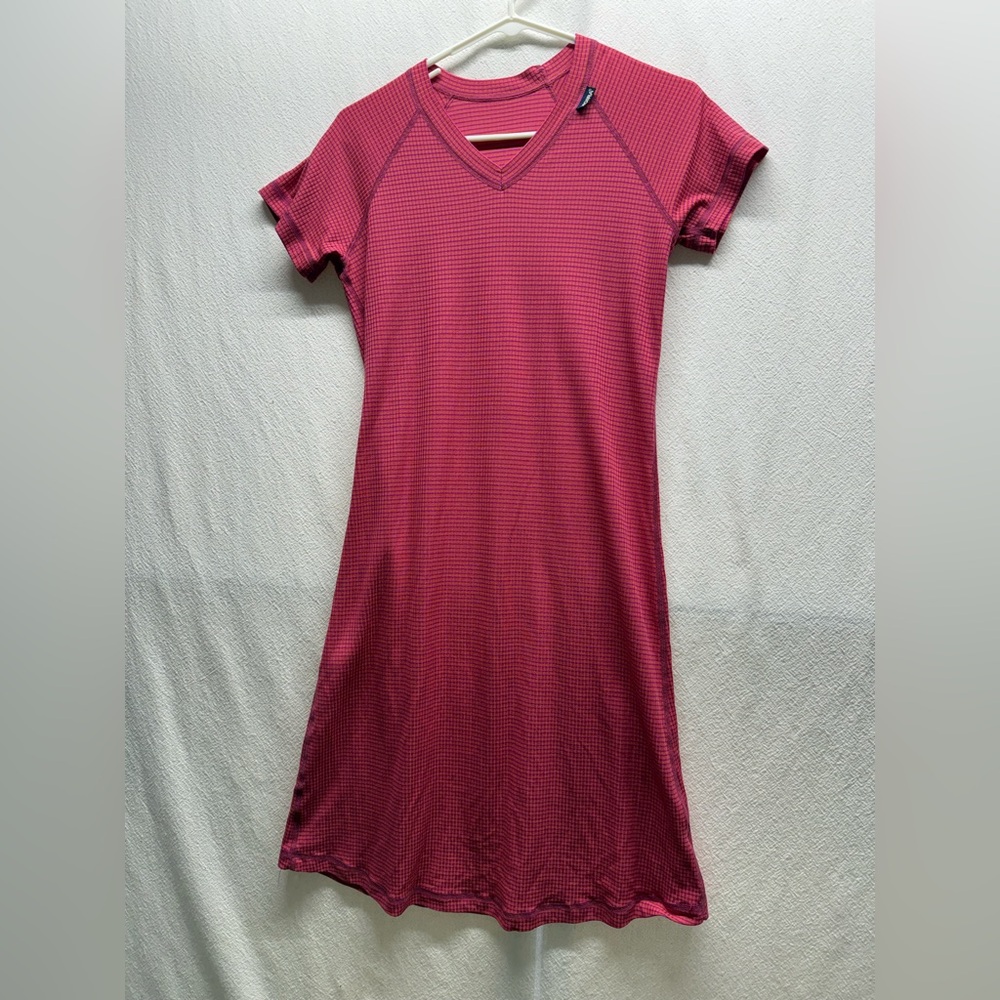 Metro Wear Short Sleeve Knee Length Dress in Raspberry & Orange Stretchy Comfy